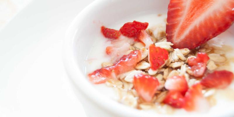 从数据到行动：蜂巢网视觉设计如何用创意叙事引爆社会变革